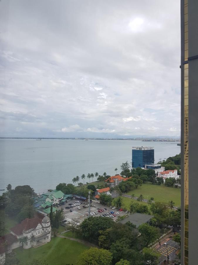 Mansion One Suite By Staycation Homestay George Town Eksteriør billede