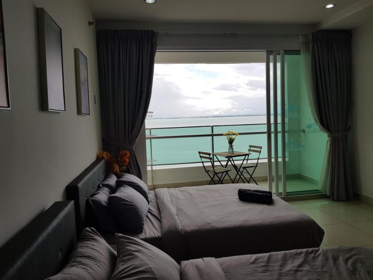 Mansion One Suite By Staycation Homestay George Town Eksteriør billede