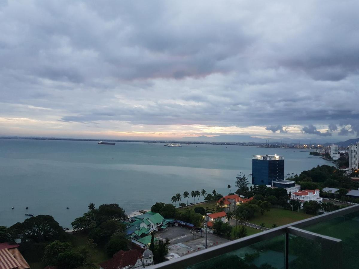 Mansion One Suite By Staycation Homestay George Town Eksteriør billede