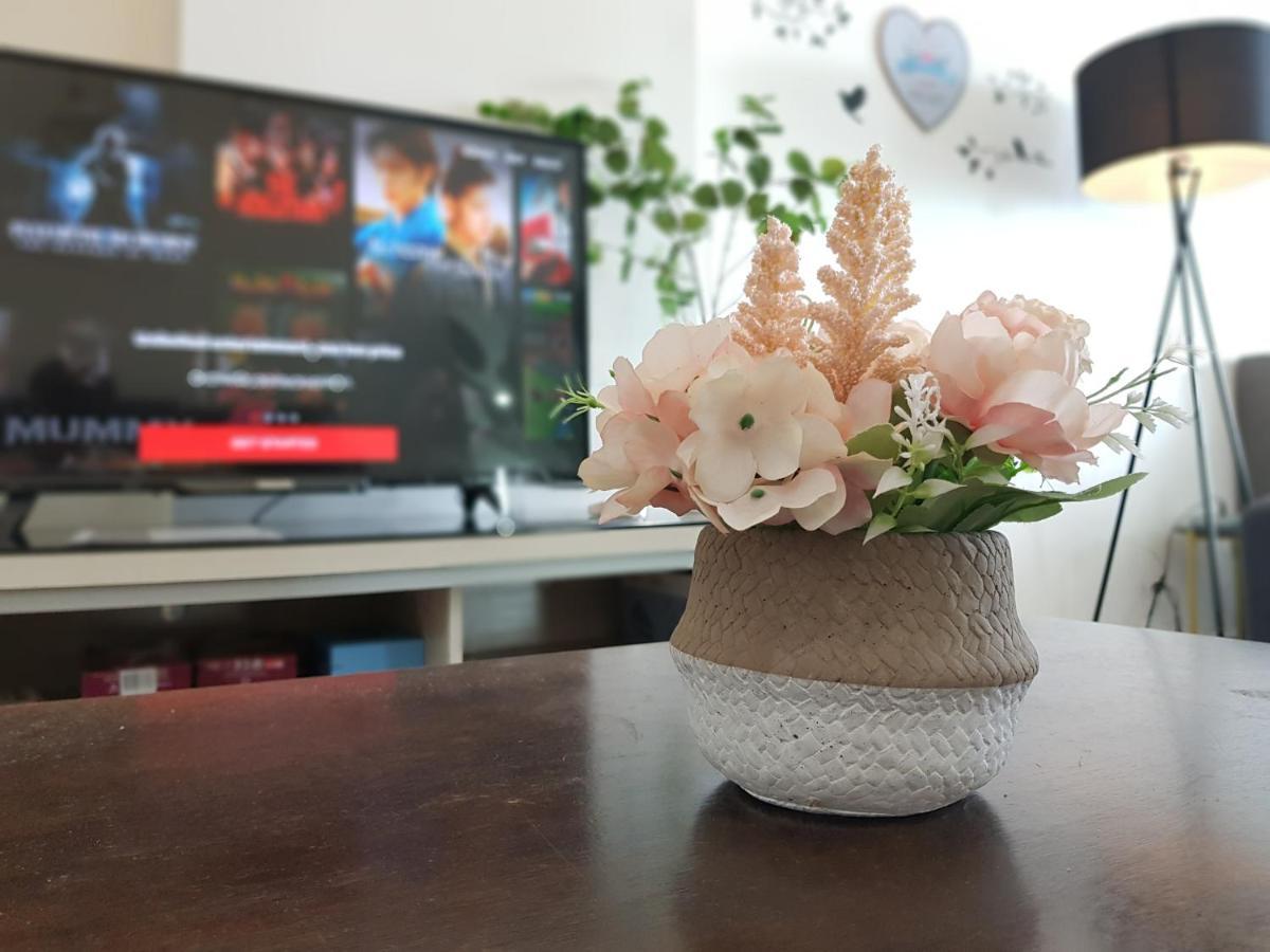 Mansion One Suite By Staycation Homestay George Town Eksteriør billede