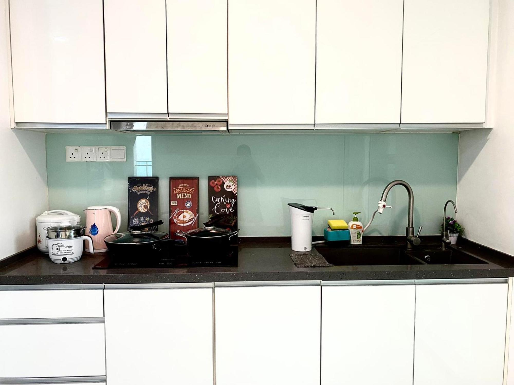 Mansion One Suite By Staycation Homestay George Town Eksteriør billede