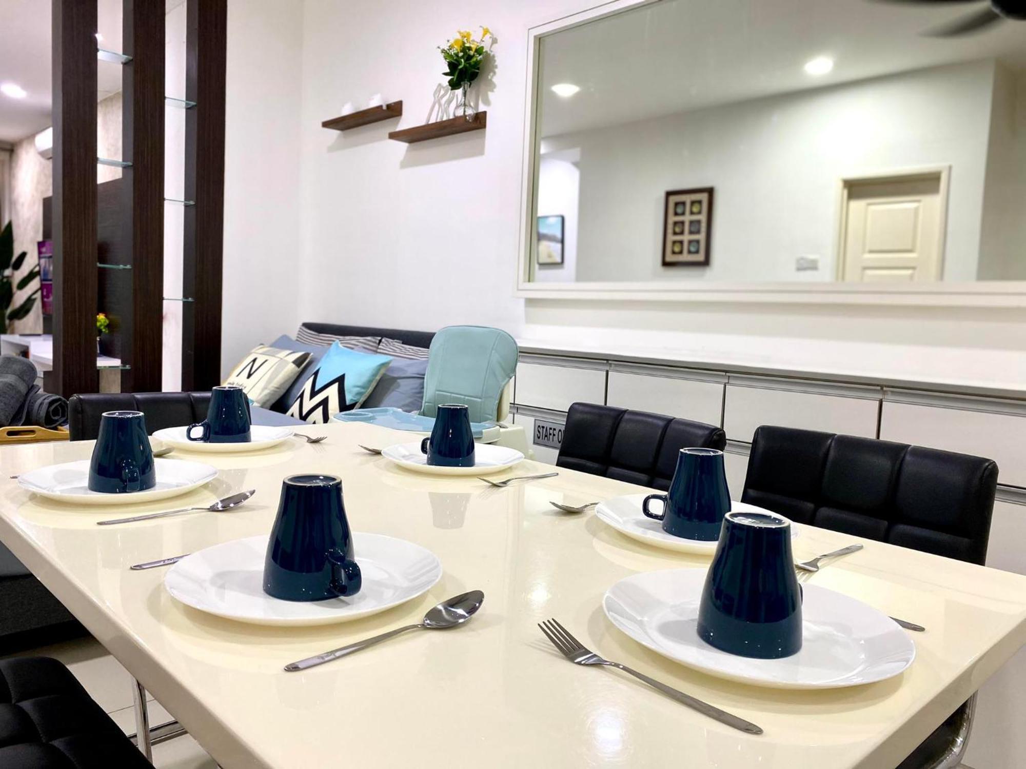 Mansion One Suite By Staycation Homestay George Town Eksteriør billede